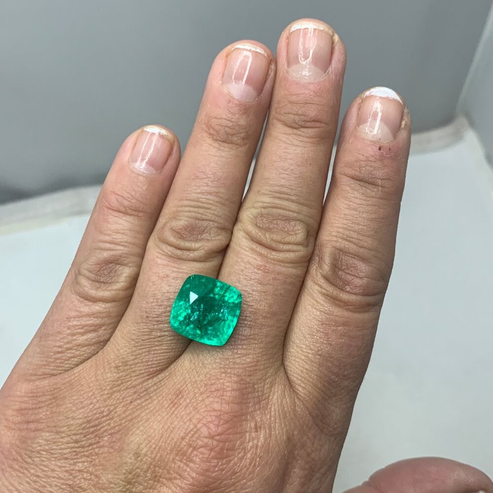 Elegant Green Gemstone